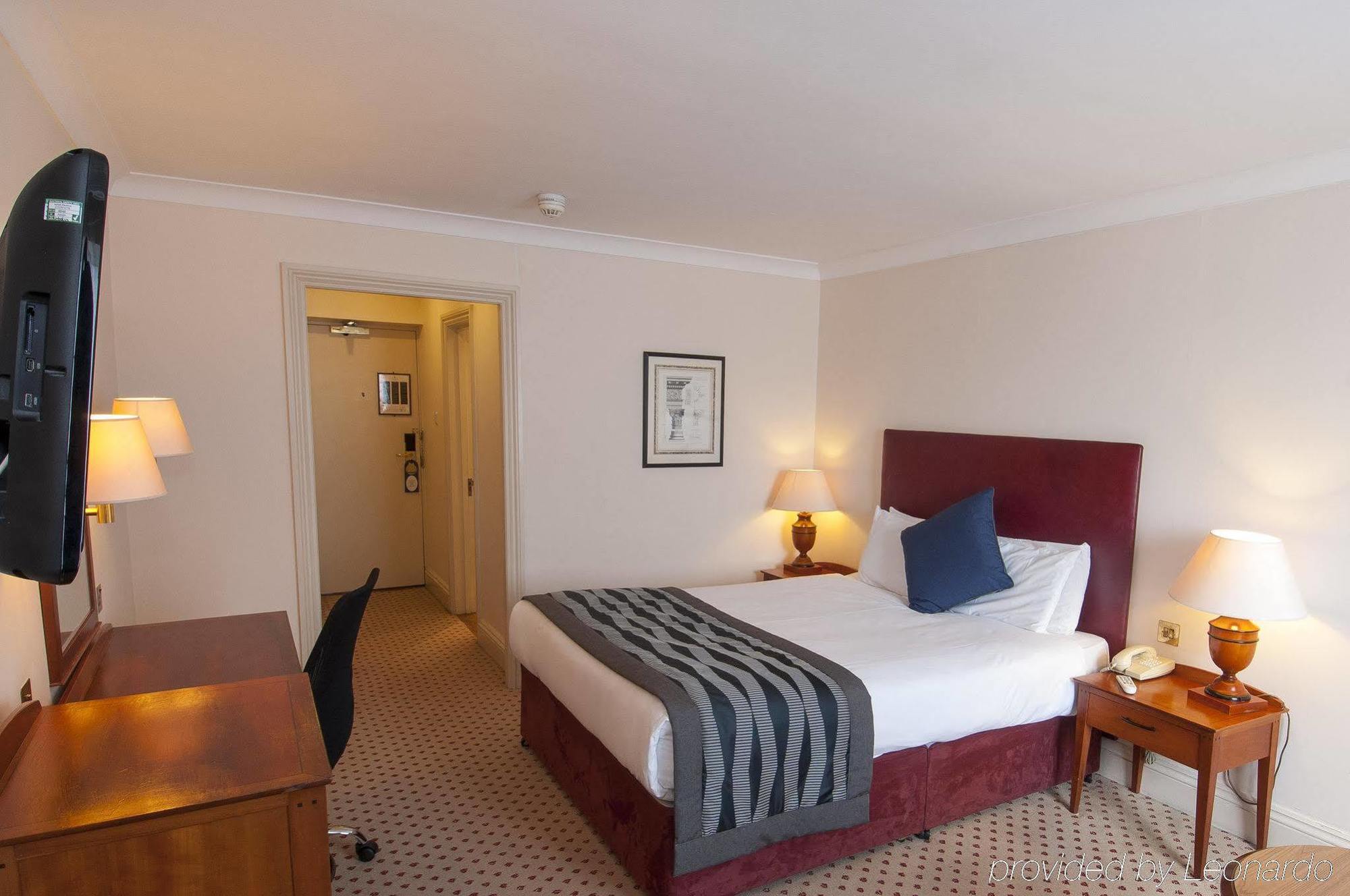 The Bell Hotel Epping Kültér fotó