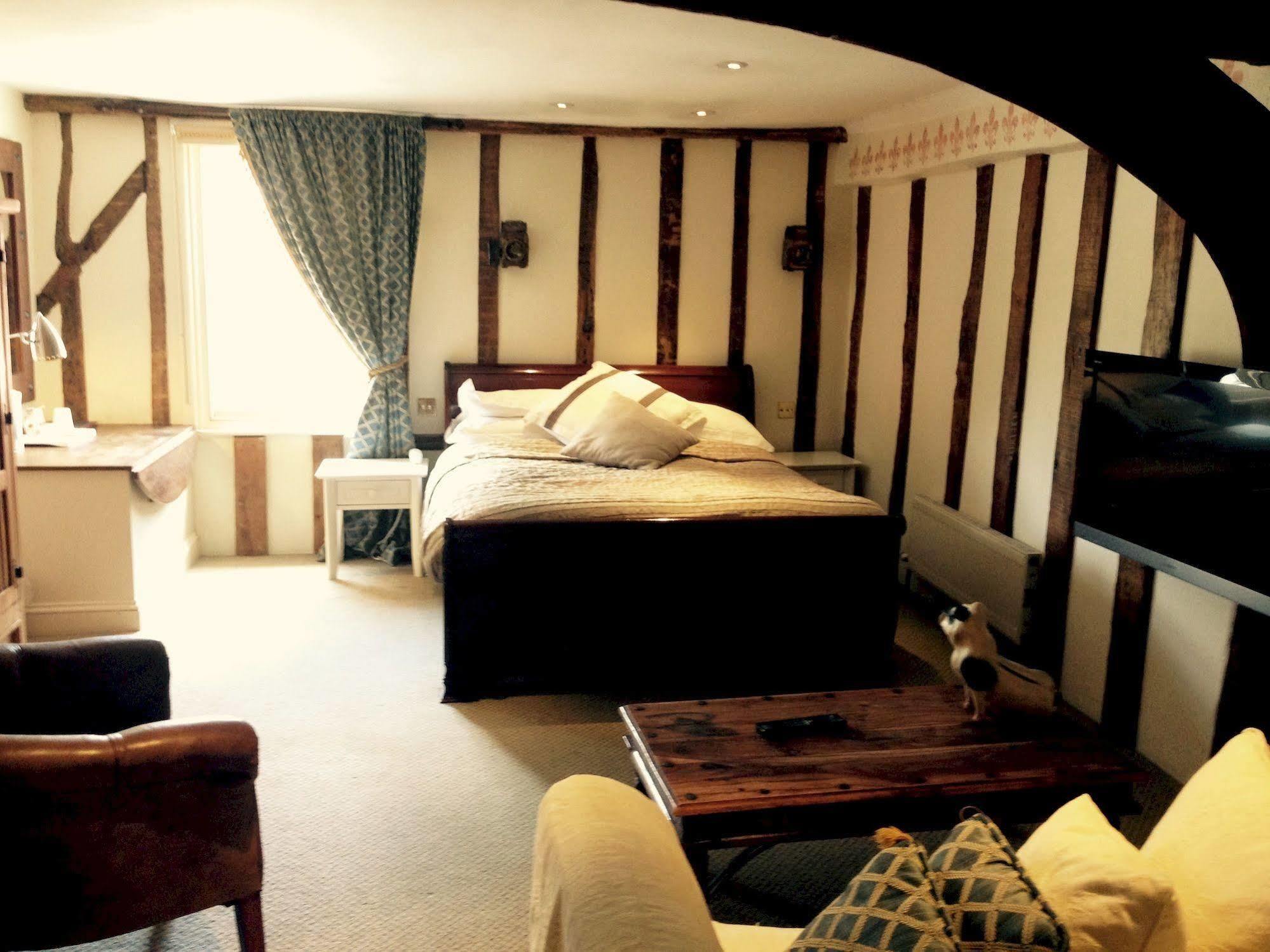 The Bell Hotel Epping Kültér fotó